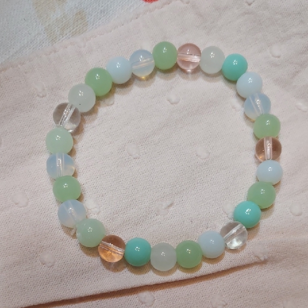 Elegant Handcrafted Multicolor Beaded Bracelet